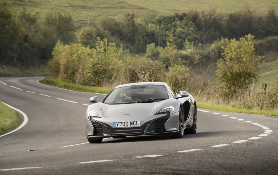  McLaren 650S 2014 года  (UK) (фото 7 из 20)